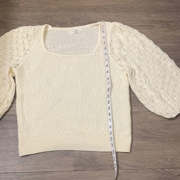 ANTHROPOLOGIE Cream Women's knit Top - Picture 2 of 11